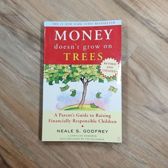 🔺️NWOT Money Doesn't Grow on Trees Book - Picture 1 of 3
